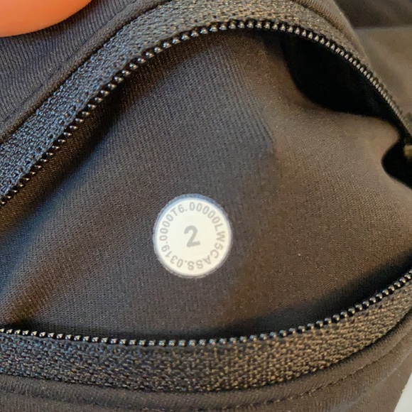 RARE 🦄 Lululemon Seawheeze reflective speed tights - Picture 5 of 5